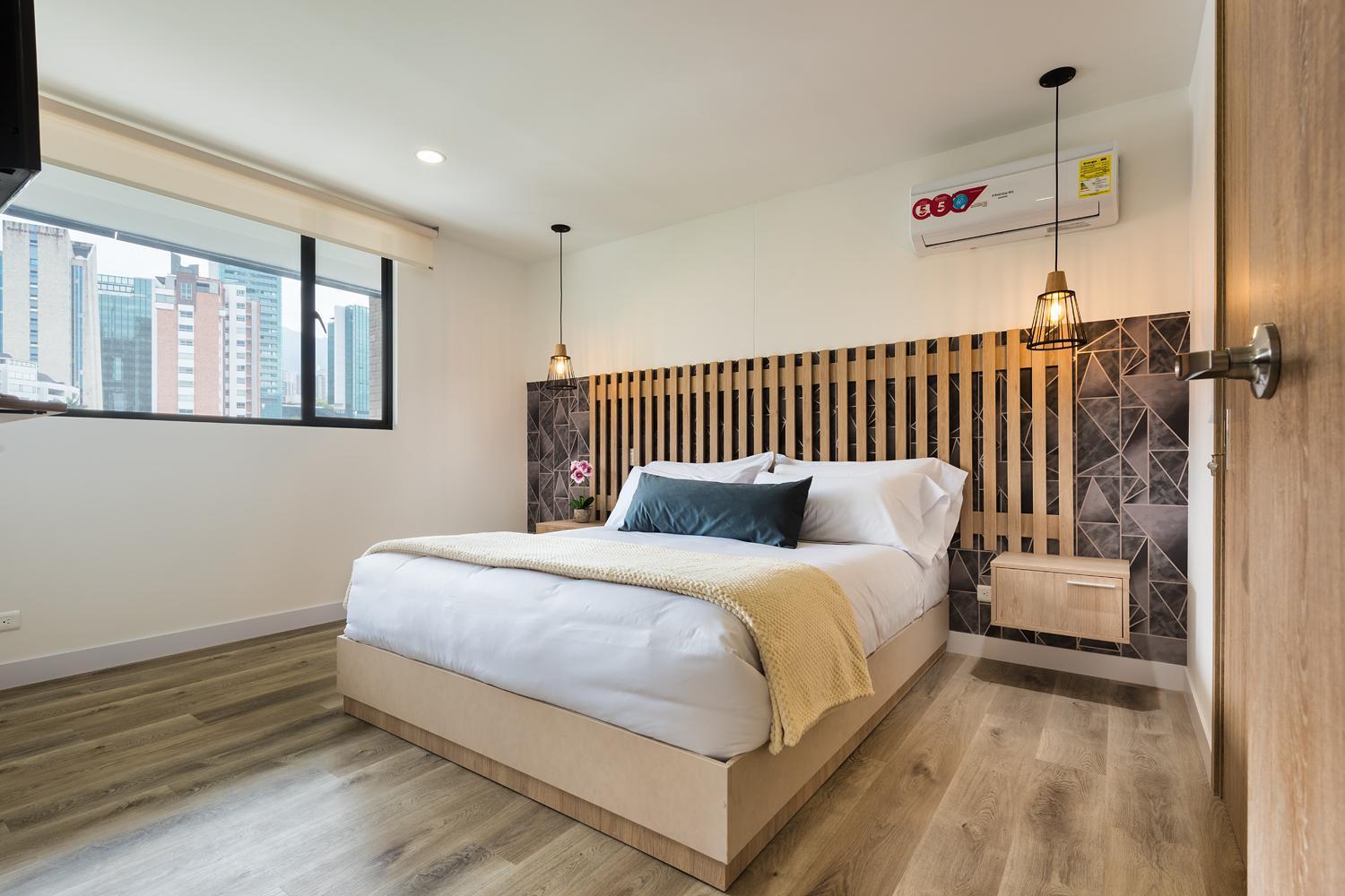 Go Living And Suites - Jalo Rent 메딜린 객실 사진